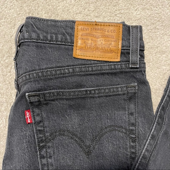 Levi’s wedgie jeans - Picture 5 of 12